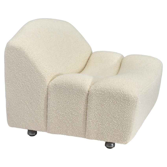 Deskundige restauratie van een comfortabele designfauteuil met tijdloze uitstraling